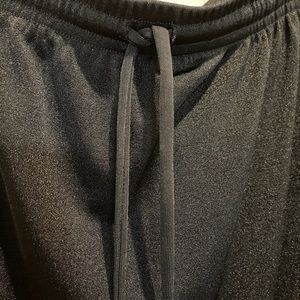 Black pull on skirt by Sag Harbor size L